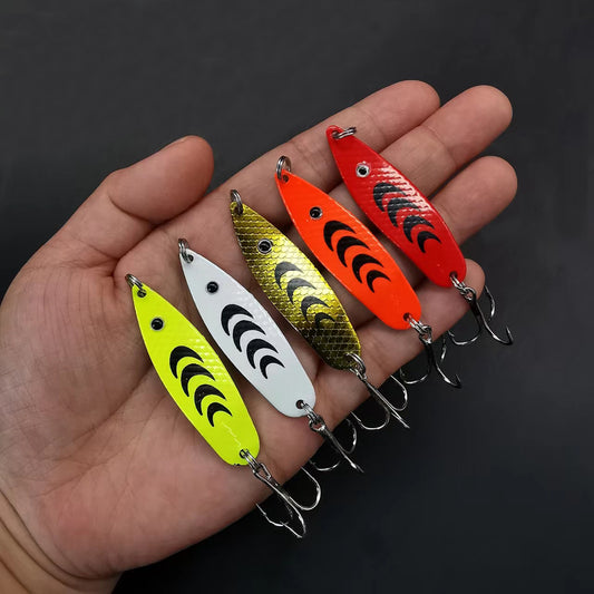 Spinner Baits 5pcs Set with Tackle Box